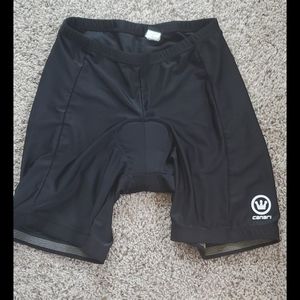 Womens Canari size Large biking shorts